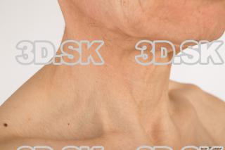 Neck of nude Sidney 0008